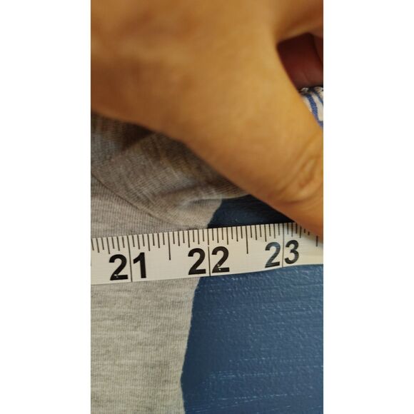 Maurice's Women's XL Gray Eyelet Striped Short Sleeve Back Knot Top - Picture 5 of 6